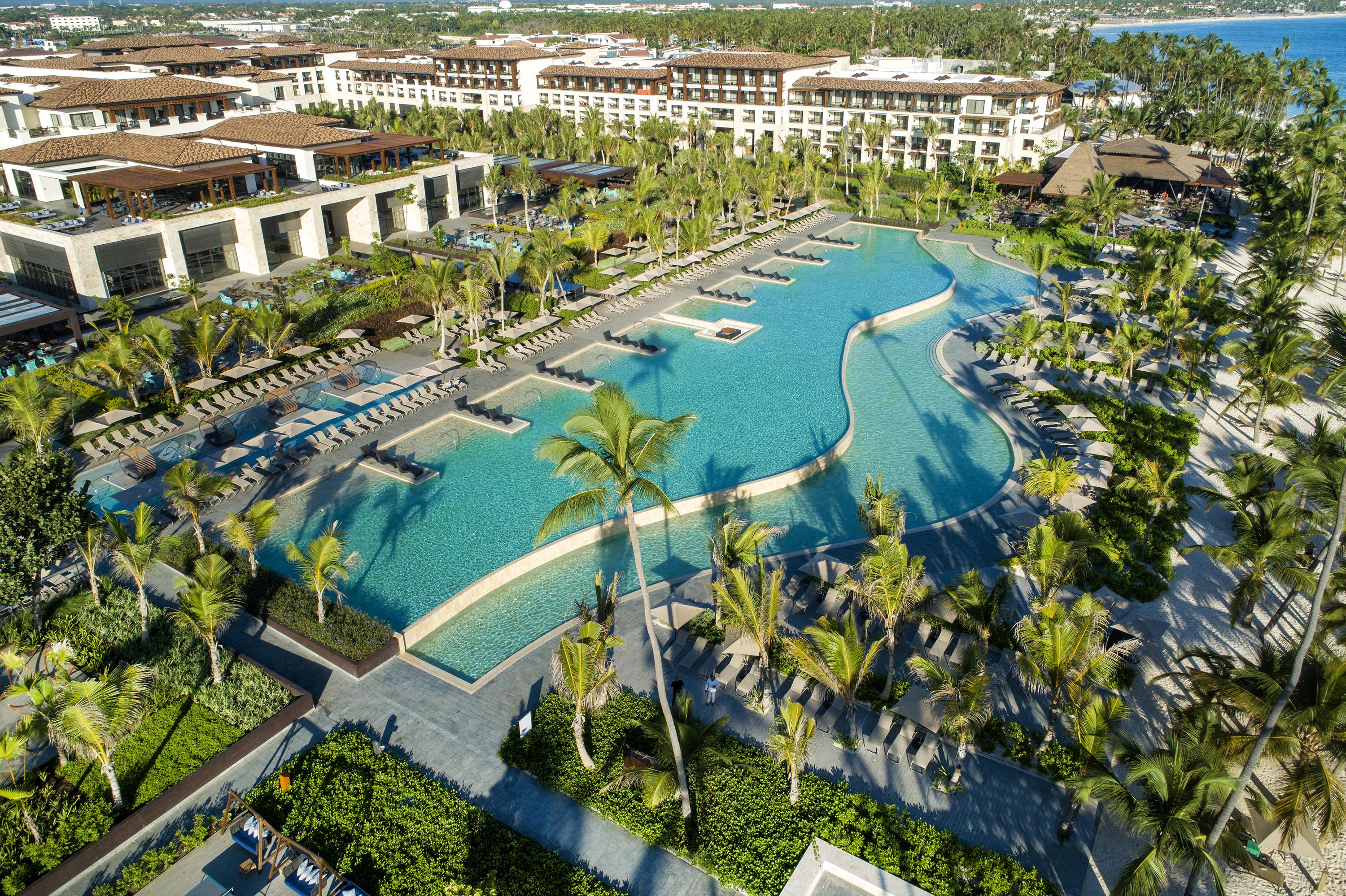 Lopesan Costa Bavaro Resort, Spa & Casino Πούντα Κάνα Εξωτερικό φωτογραφία Aerial view of the resort